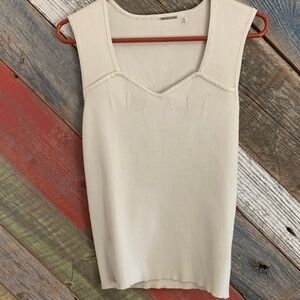 Elie Tahari Ivory Sleeveless Knit Top